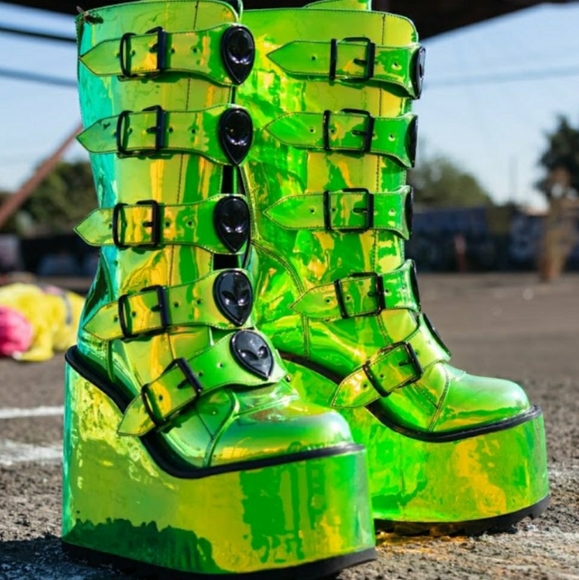 π¦π¦π¦ * Meet Your Posh Seller * π¦π¦π¦ - Picture 9 of 11